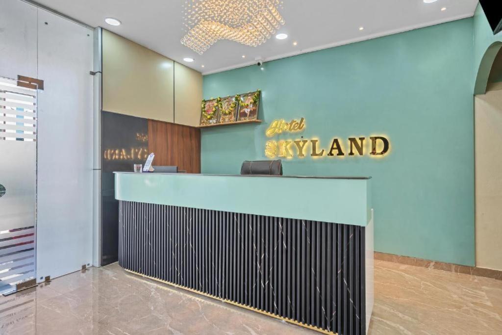 Hotel Sky Land Khammam Zewnętrze zdjęcie